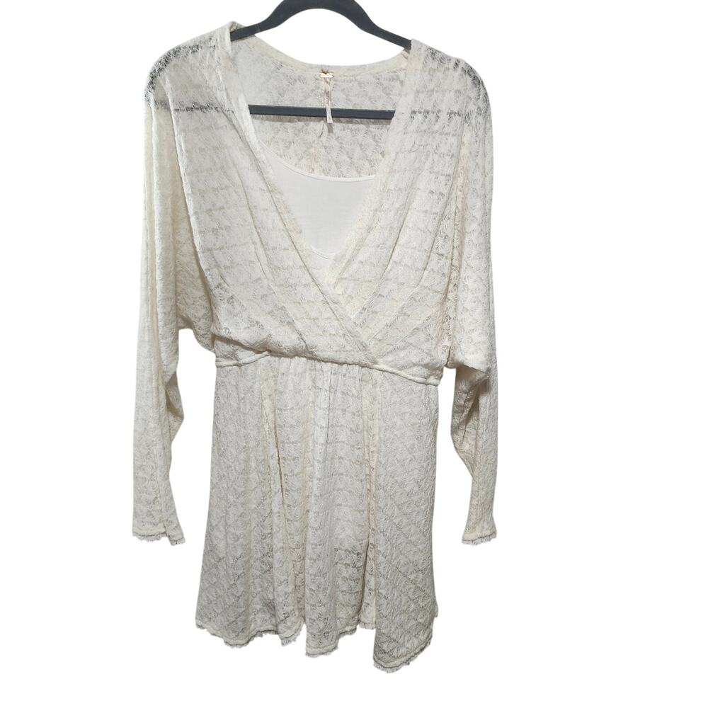 Free people sz large cream lace long sleeve sweater dress solid under dress